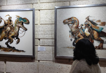 Казахские динозавры и пятнистый король гор. За что всемирно известный художник полюбил Казахстан?