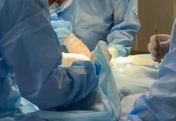 Түркістанда 1,5 жасар баланың қолын еттартқыш шайнап кетті