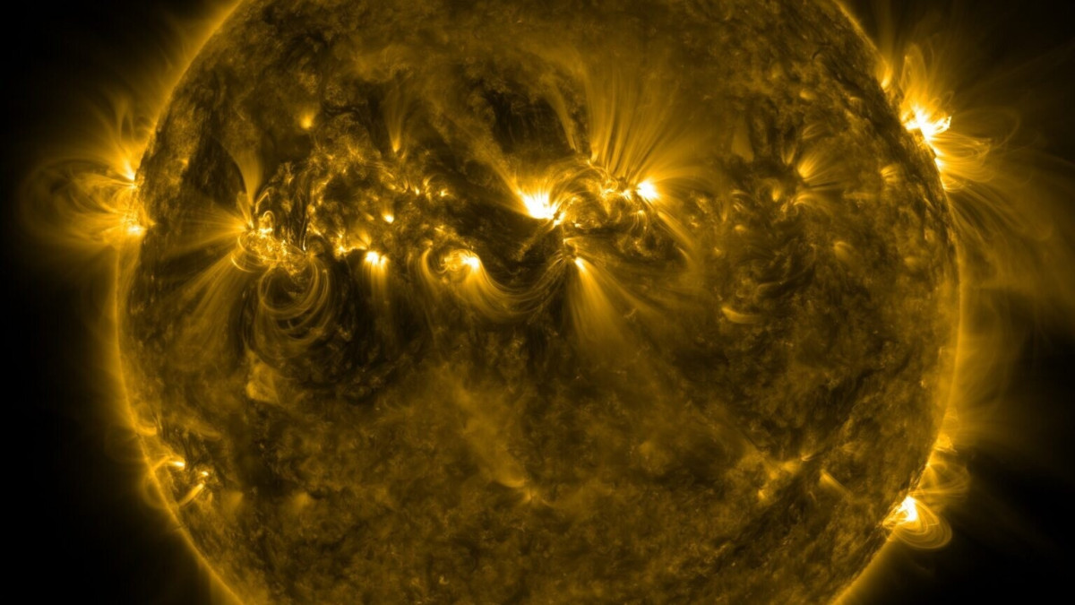  © NASA 