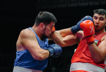 Бокстан әлем чемпионаты:  Қазақстан жалпы есепте көш бастады