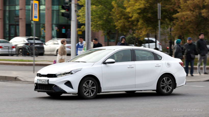  Арман Мухатов 