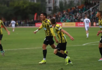 «Қайрат» клубы тарихи матчына аттанды