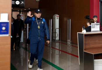 Бокстан әлем чемпиондары елге оралды