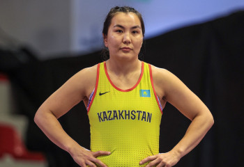 Әлем чемпионаты: қазақстандық балуан қыздар жартылай финалға шыға алмады