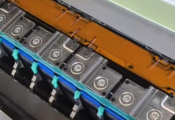 «Игра не стоит свеч»: почему батарея Zeekr с течью антифриза неремонтопригодна