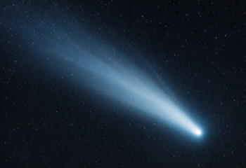 Древний гость из Галактики: межзвёздная комета 3I/ATLAS может раскрыть тайны «космического полудня»