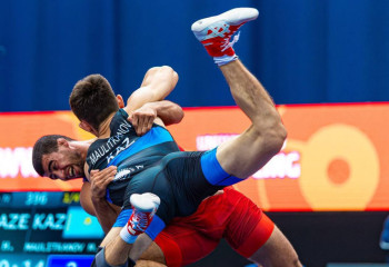 Әлем чемпионаты: Айдос Сұлтанғали мен Мерей Мәулітханов жартылай финалға шықты