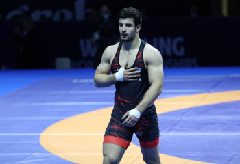 Ислам Евлоев әлем чемпионына еш мүмкіндік қалдырмады