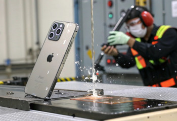 Новые тесты ЕС: iPhone 17 всё ещё проигрывает конкурентам