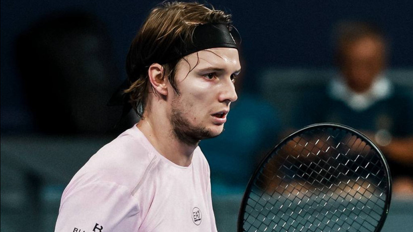  Теннис федерациясы 