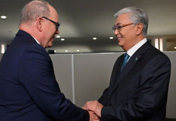 Мемлекет басшысы Монако Князімен кездесті