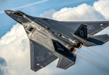 Новый истребитель Boeing сможет летать быстрее звука