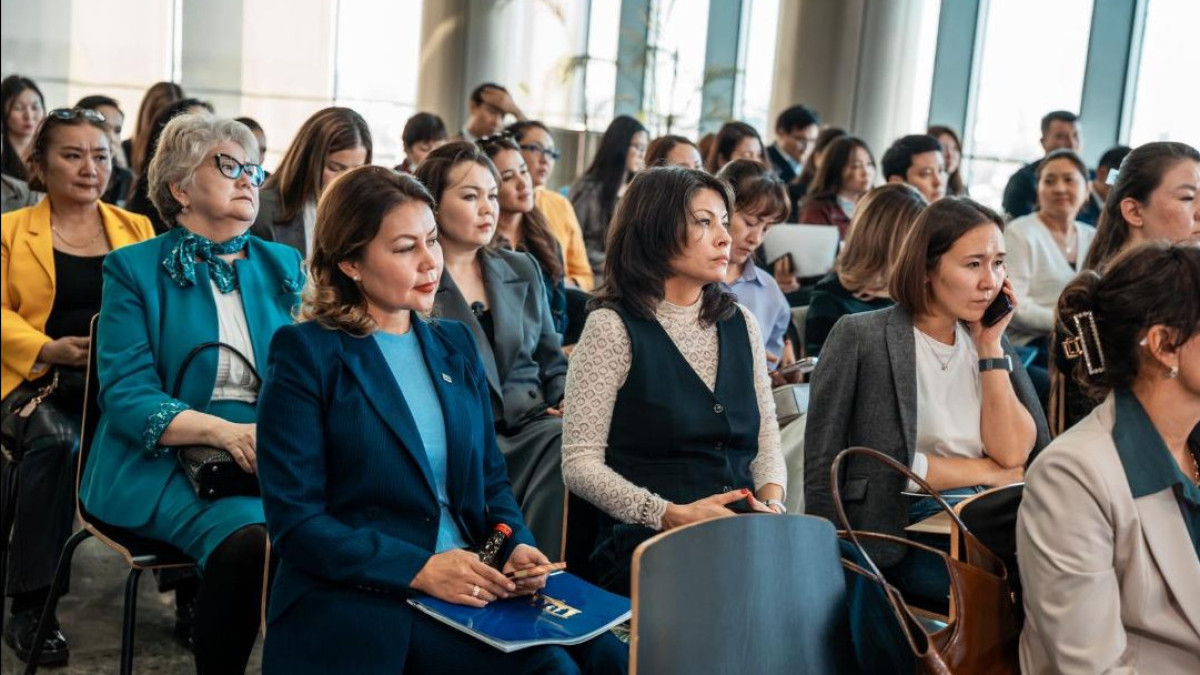  Мәдениет және ақпарат министрлігінің баспасөз қызметі 