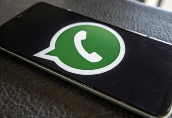 WhatsApp can now translate messages on iOS and Android