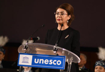 В ЮНЕСКО отметили 100-летие Нургисы Тлендиева концертом в Париже