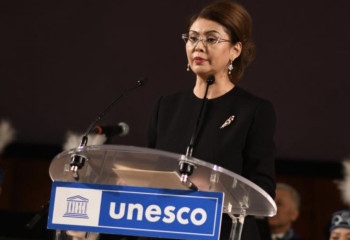 UNESCO marks 100th anniiversary of Nurgisa Tlendiyev in Paris