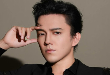 Ақшаға деген махаббат сананы улайды - Димаш Құдайберген