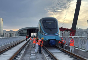 Елордада LRT пойыздары қашан сынақтан өткізіледі? Әкім жауап берді