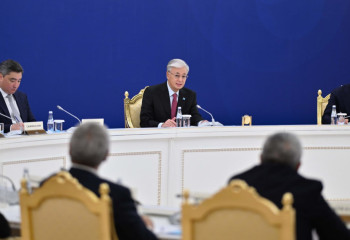 Токаев: строительство первой атомной электростанции – лишь начало масштабной работы