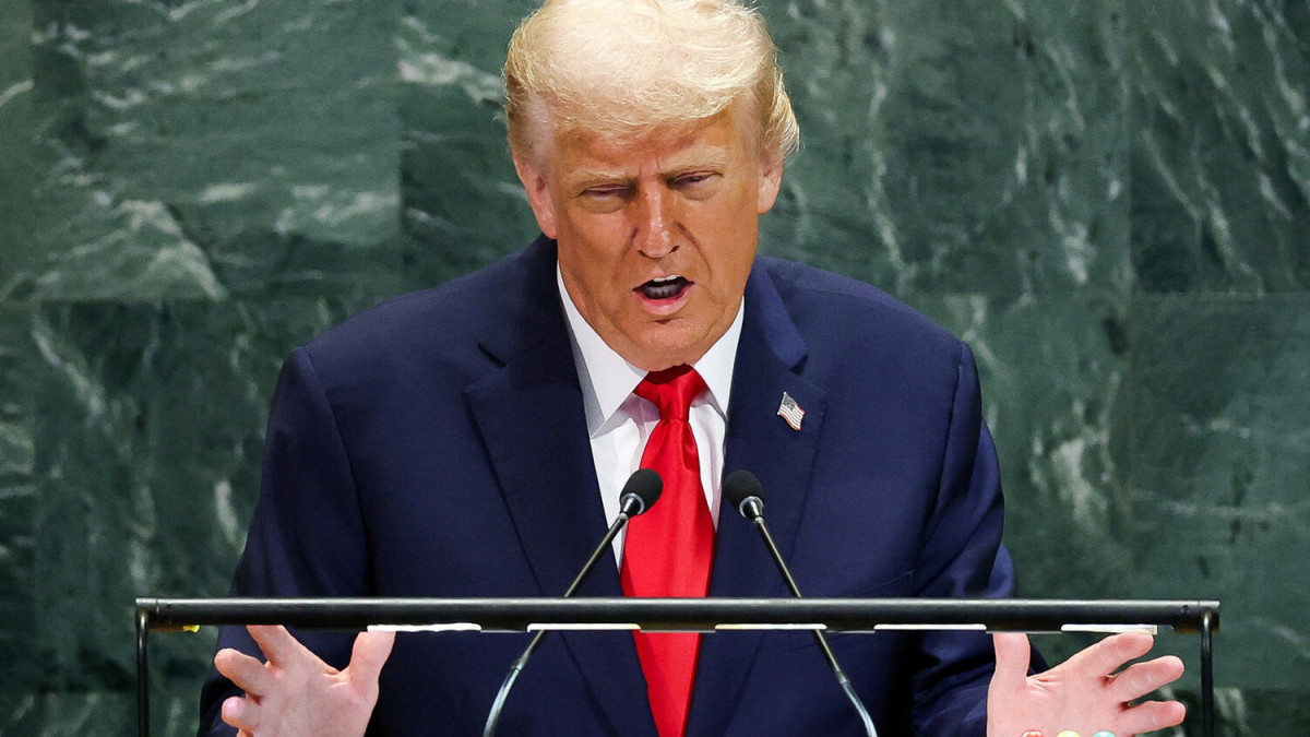  Mike Segar/Reuters 