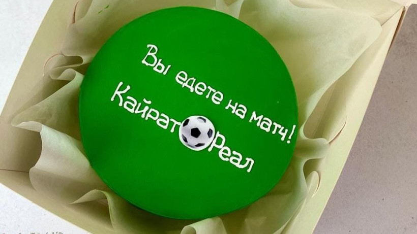  gulmira_satimova_ / threads 