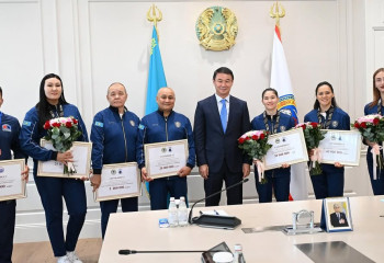 Алматыда әлем чемпионатының жүлдегерлері марапатталды