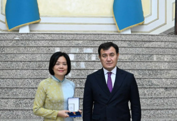 Ambassador of Vietnam received at Kazakh FM upon completion of her diplomatic mission