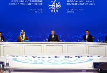 Тоқаев оқушыларға арналған ұлттық цифрлық профиль жүйесін құруды тапсырды