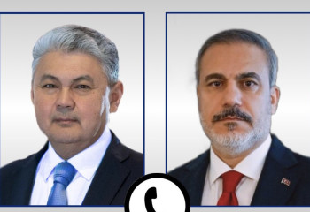Kazakh, Turkish FMs hold telephone comversation