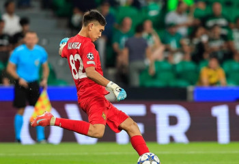 «Қайраттың» жас қақпашысы Чемпиондар лигасында үздік үштікке енді