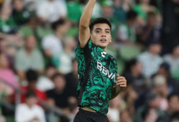 Әлем чемпионатында 16 жастағы жұлдыз пайда болды: оның құны Сәтпаевтан да қымбат