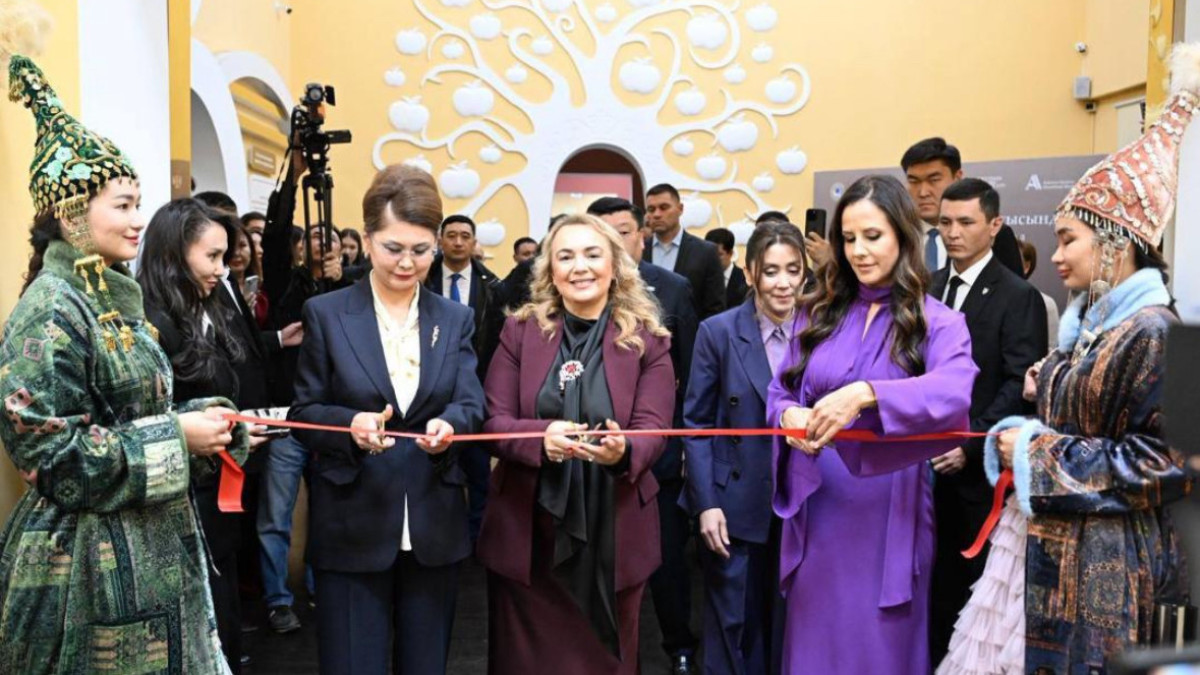  Мәдениет және ақпарат министрлігі 