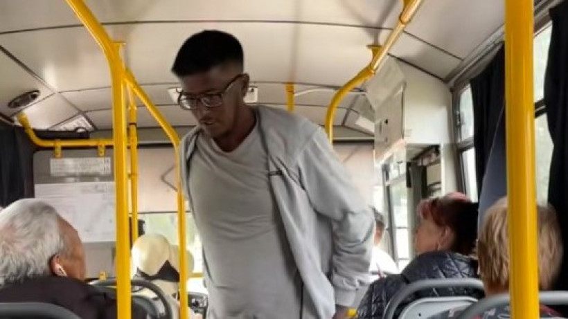  Кадр из видео 