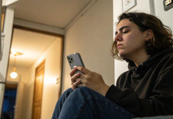 Незнакомый номер — новый источник тревоги?