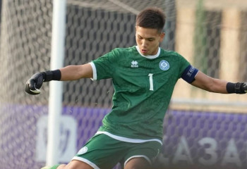 Шерхан Қалмырза өзін футболға әкелген атасына ерекше сыйлық жасады