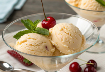 Мороженое из иримшика и стартапы: как в Актау прошёл фестиваль Caspian