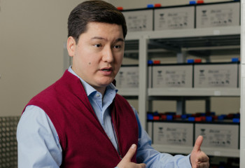 Мемлекеттік басқару мен өңірлерде жасанды интеллект қалай енгізіліп жатыр?