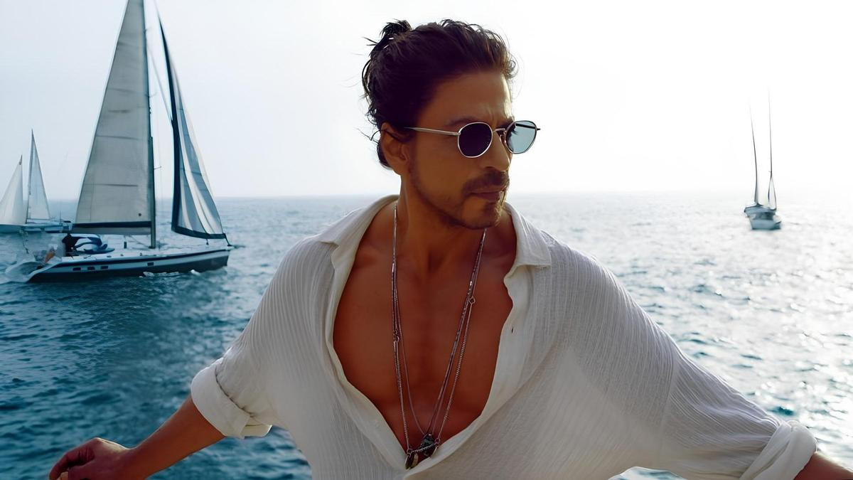  Instagram / iamsrk 