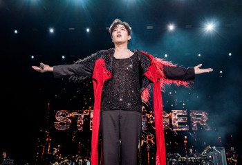 Dimash Qudaibergen performs his first solo concert in Latin America