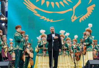 Атырауда Жұмекен Нәжімеденовтің 90 жылдығы аталып өтті