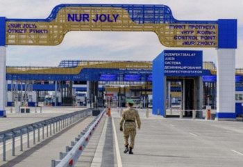 Қазақстан–Қытай шекарасында көлік қозғалысы уақытша баяулады