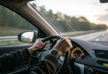 Когда дорога лечит: как вождение помогает справиться с тревогой