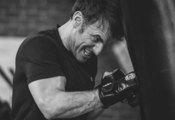 Саясаттағы жаңа тренд: Спорттық мүсін бедел арттыра ма