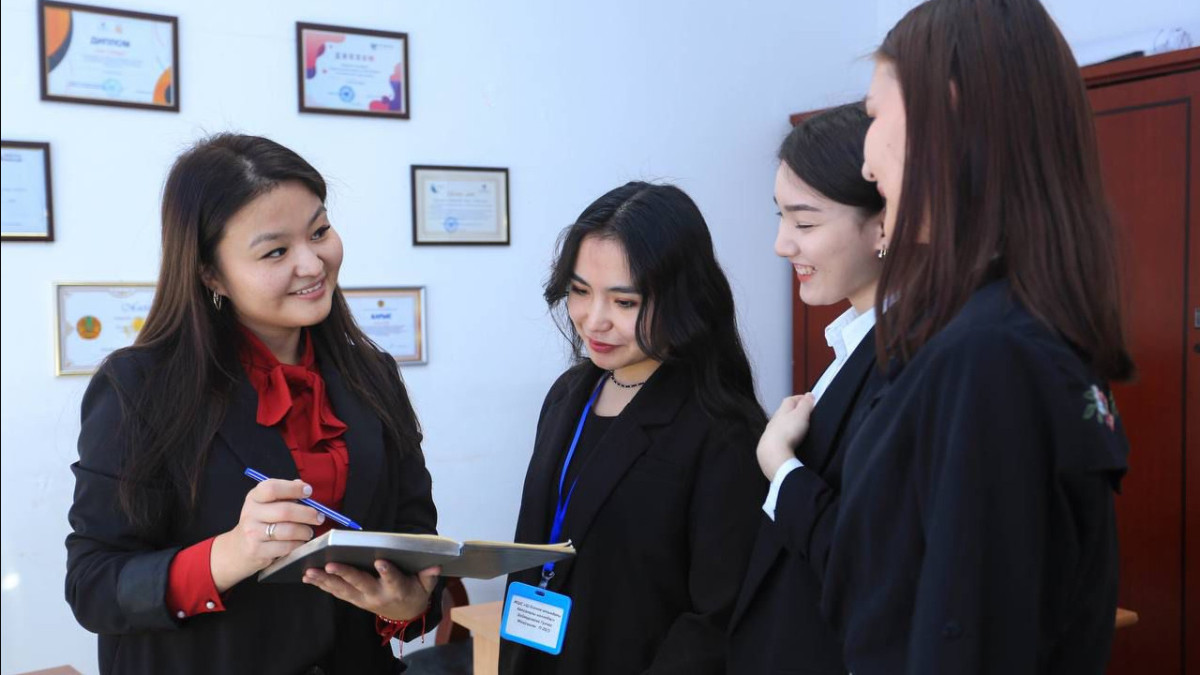  Айгүл Сәтбергенованың жеке мұрағатынан 