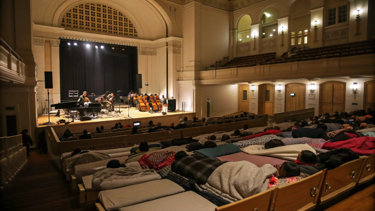  © El.kz / Recraft / Динмухамед БЕЙСЕМБАЕВ 