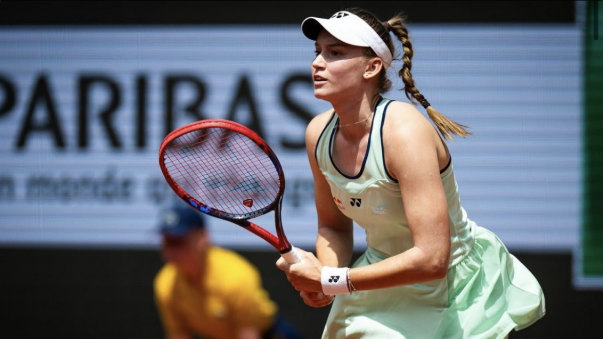  lenarybakina / Instagram 