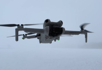 Сингапурда терезелерді енді дрондар жуады