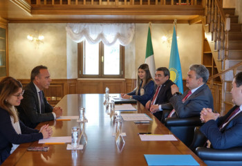 Kazakh FM meets with heads of leading Italian companies