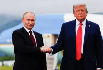 Трамп пен Путин Будапеште кездеседі