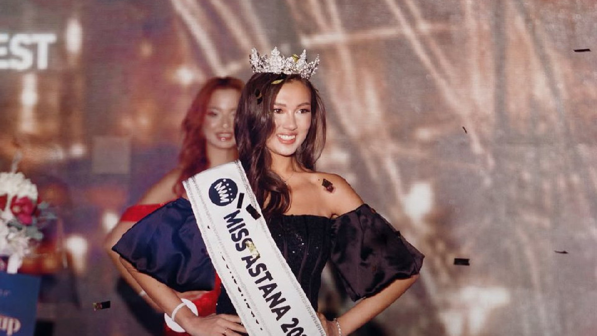  instagram.com/missastana.official 